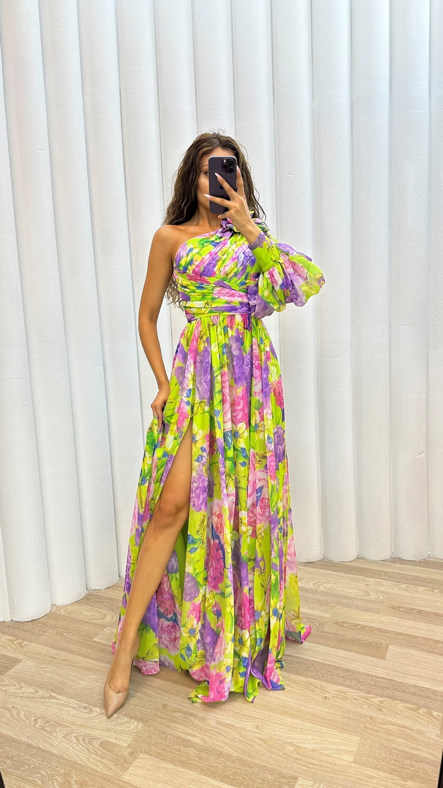 Mckenzie | Atemberaubendes Fließendes Kleid