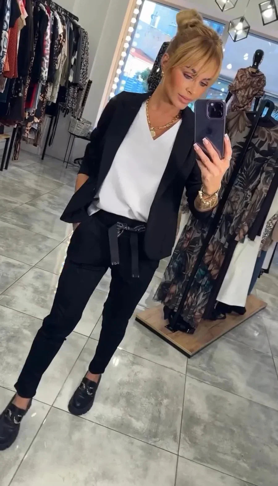 BELLE I ELEGANTES BLAZER- UND HOSEN-SET