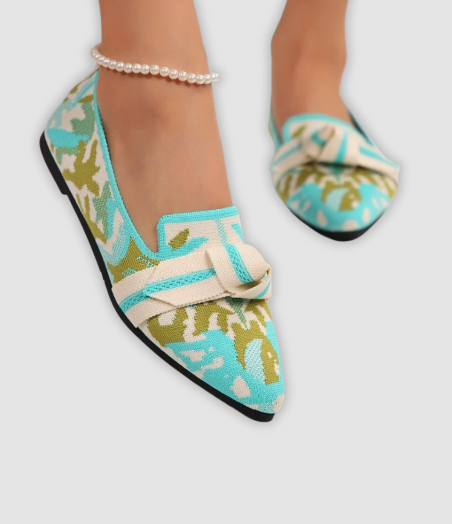 DINA I BEQUEME LOAFERS MIT BLUMENMUSTER