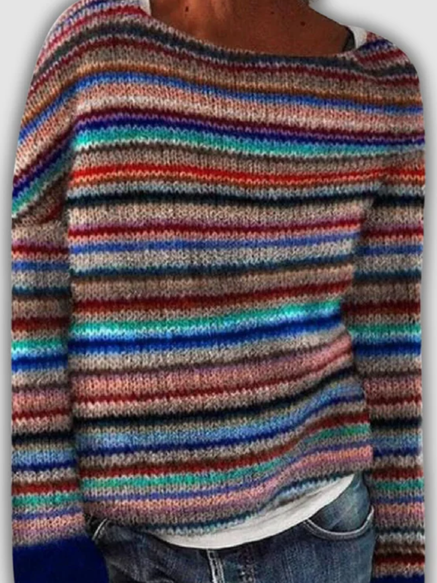 JORINA I LÄSSIGER PULLOVER