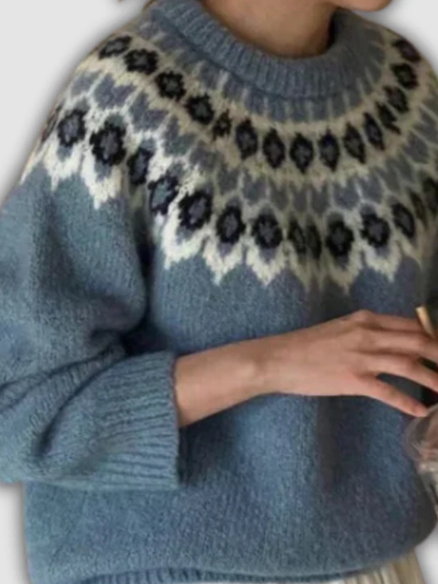 FENJA I STILVOLLER JACQUARD PULLOVER