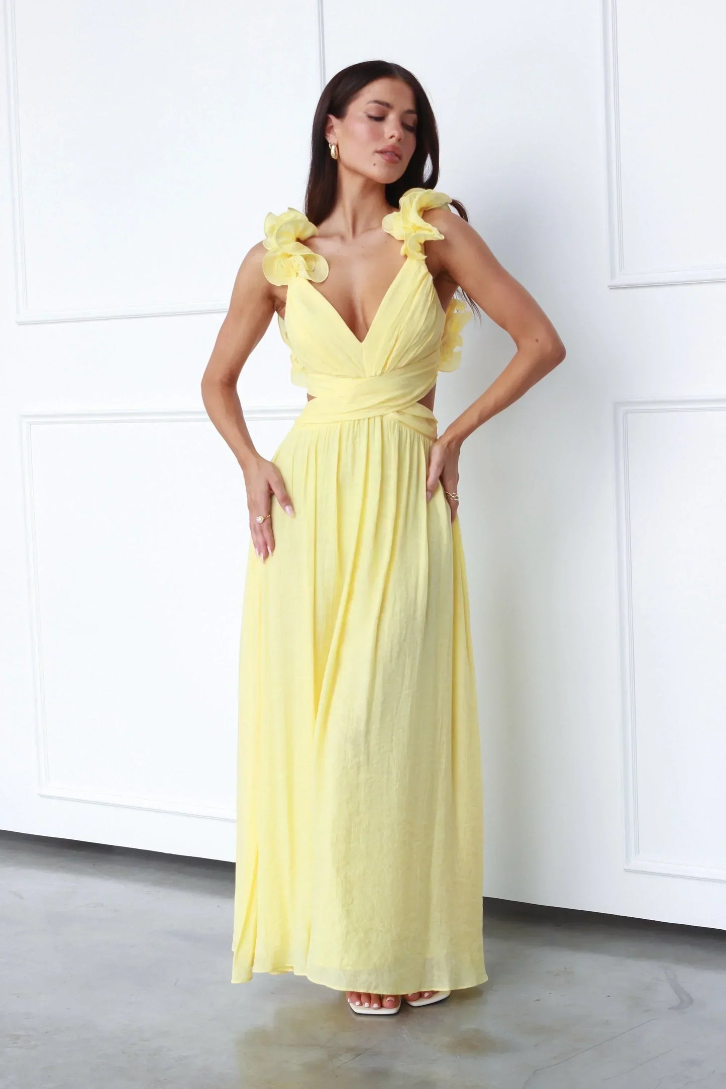 Vanessa | Elegantes Rückenaus Kleid