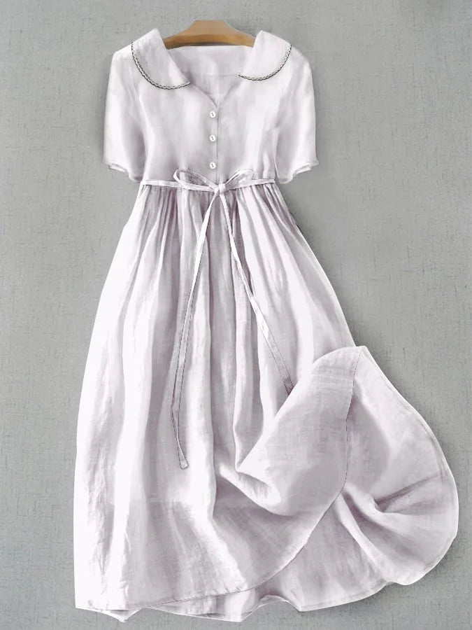 TABEA I LÄSSIGES KURZARMKLEID