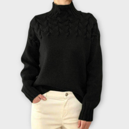 Eva - Damenpullover mit Zopfmuster-Detail
