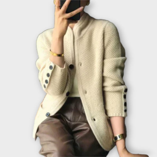 Alissa - Stilvolle & Gemütliche Strickjacke