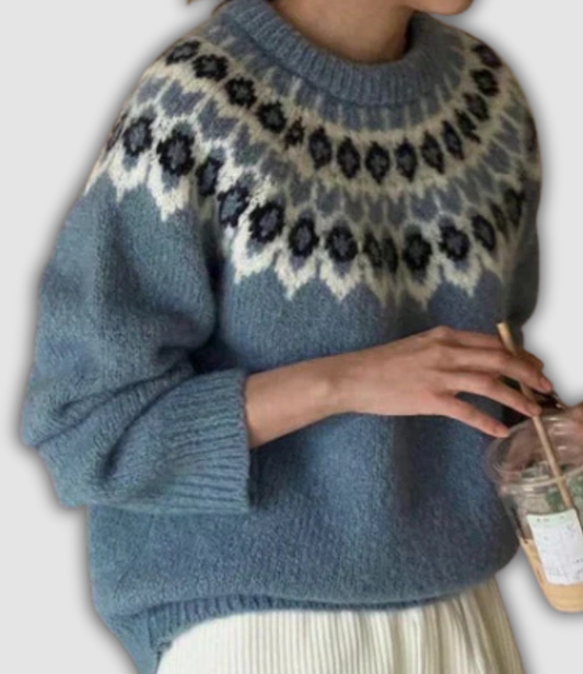 FENJA I STILVOLLER JACQUARD PULLOVER