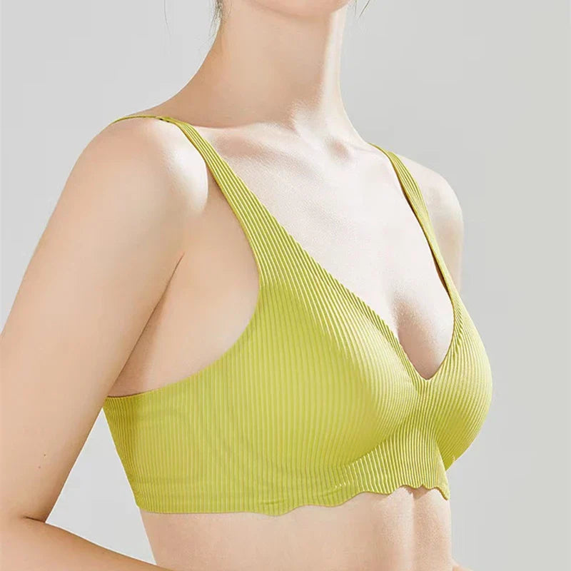 THARAH AURA – Nahtloser BH mit leichter Struktur