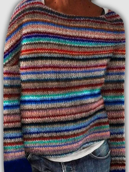 JORINA I LÄSSIGER PULLOVER