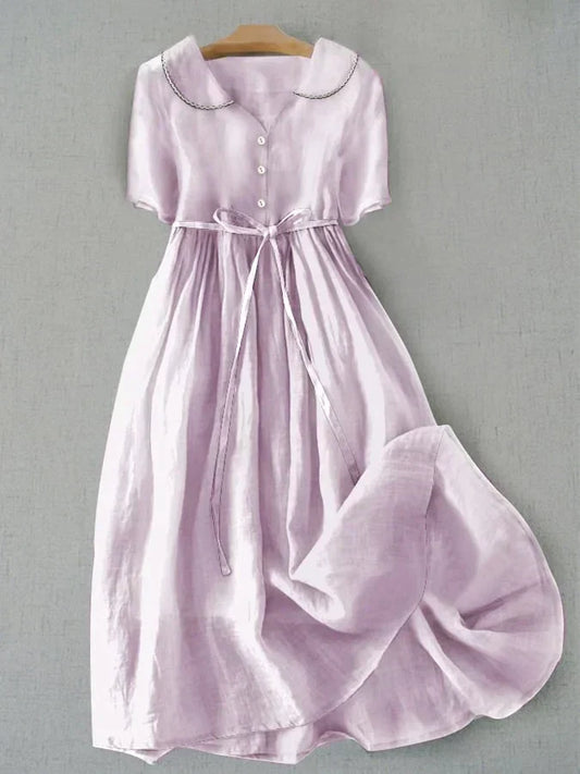 TABEA I LÄSSIGES KURZARMKLEID