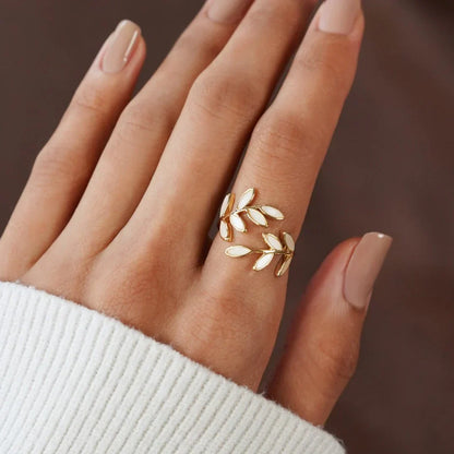 Serene™ | Polierter Blatt-Ring