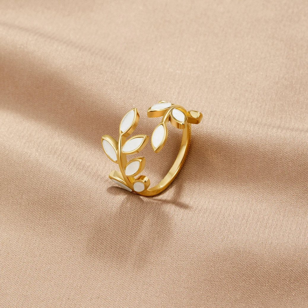 Serene™ | Polierter Blatt-Ring